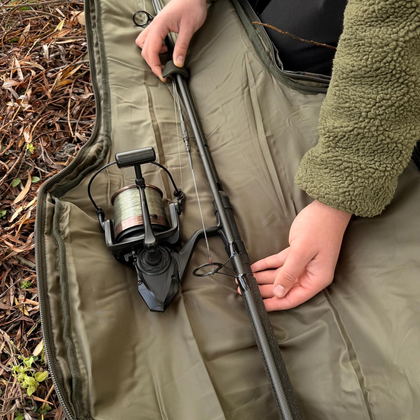 One More Cast Heist Extendable Single Sleeve