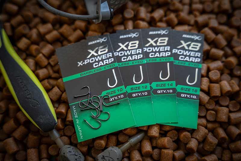 Matrix X8 X-Power Carp Hook - Eyed Barbless