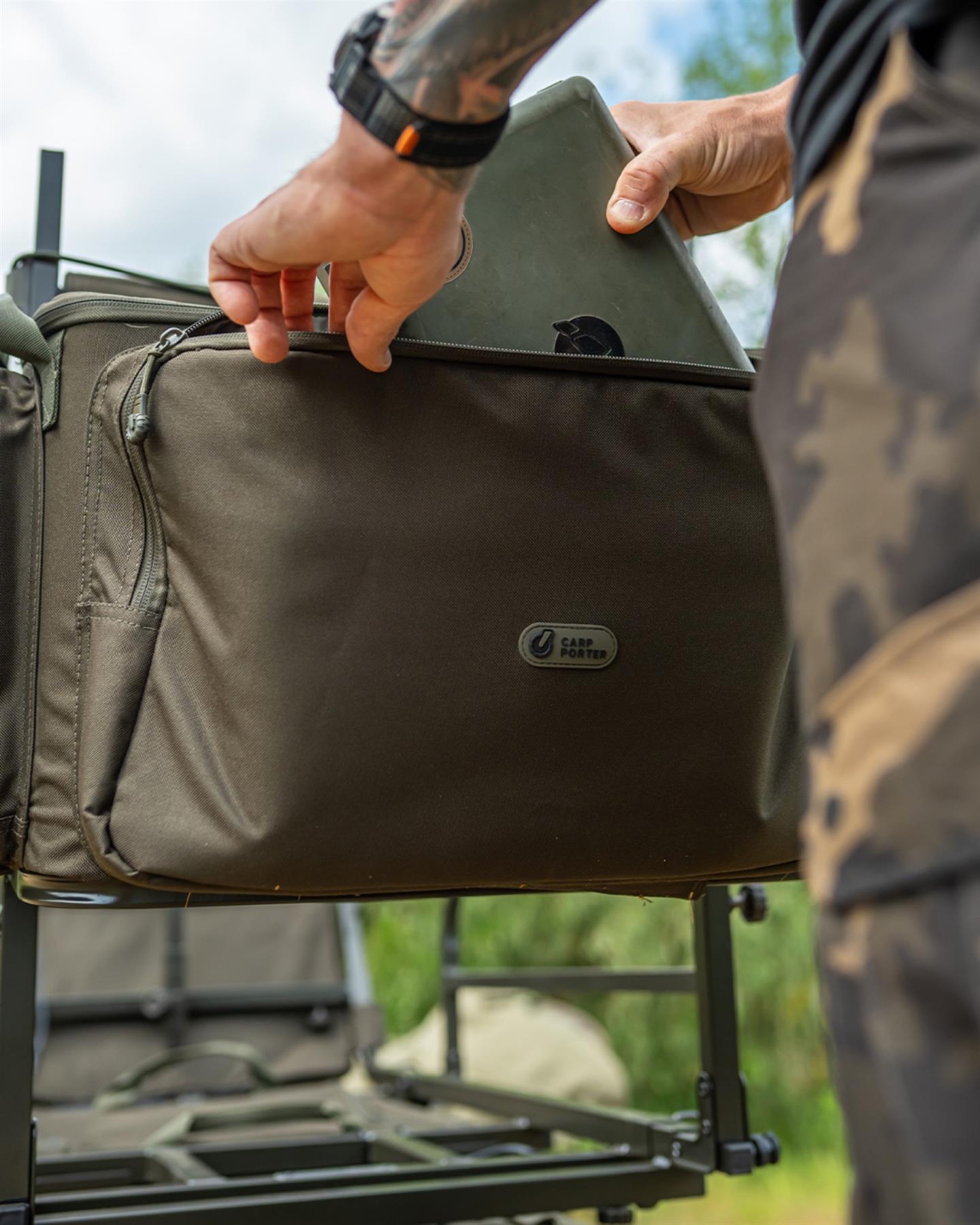 Carp Porter Large Front Barrow Bag Green