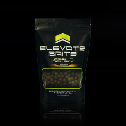 Elevate Baits Garlic Infusion Boilies