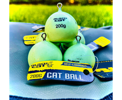 Black Cat - Cat Ball