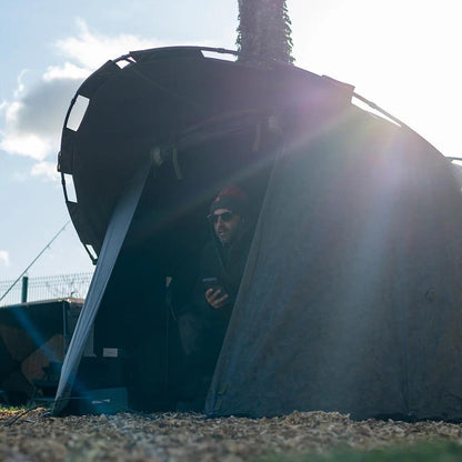 One More Cast Heist Outspoken Peaked 1.5 Man Bivvy