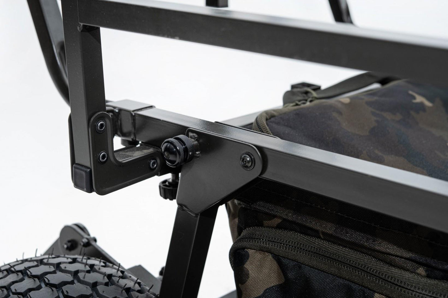 Carp Porter Trident Dark Kamo