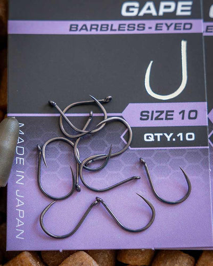 Matrix X9 Carp Wide Gape Hook - Eyed Barbless