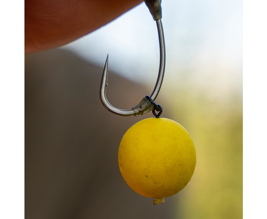 Avid Outline Mirco Ringed Hookbait Swivel - Size 19