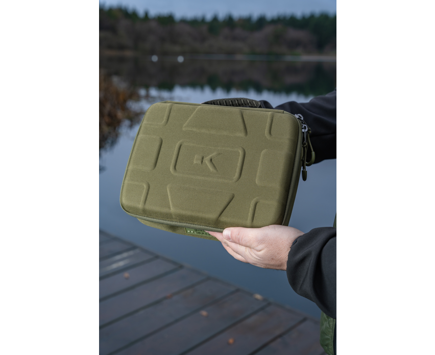 Korum Progress Hardcase Pouch 4L