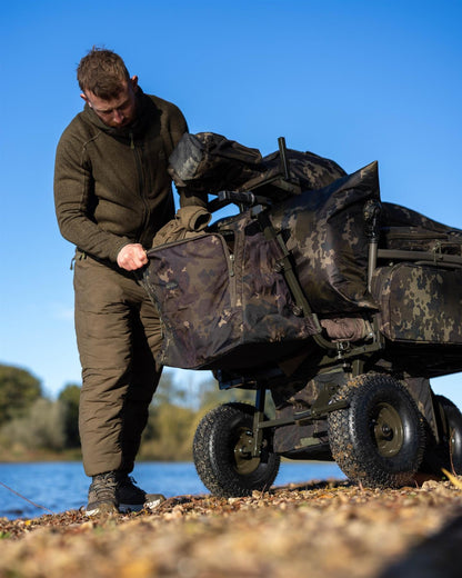 Carp Porter Handle Bar Bag Dark Kamo