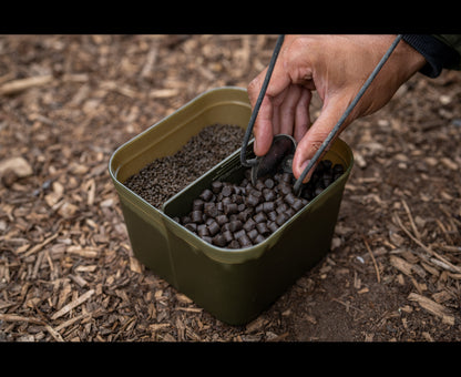 Korum Divided Bait Tub