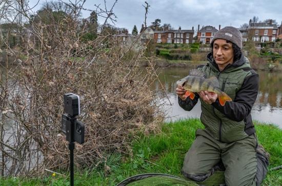 Korum Self Take Station