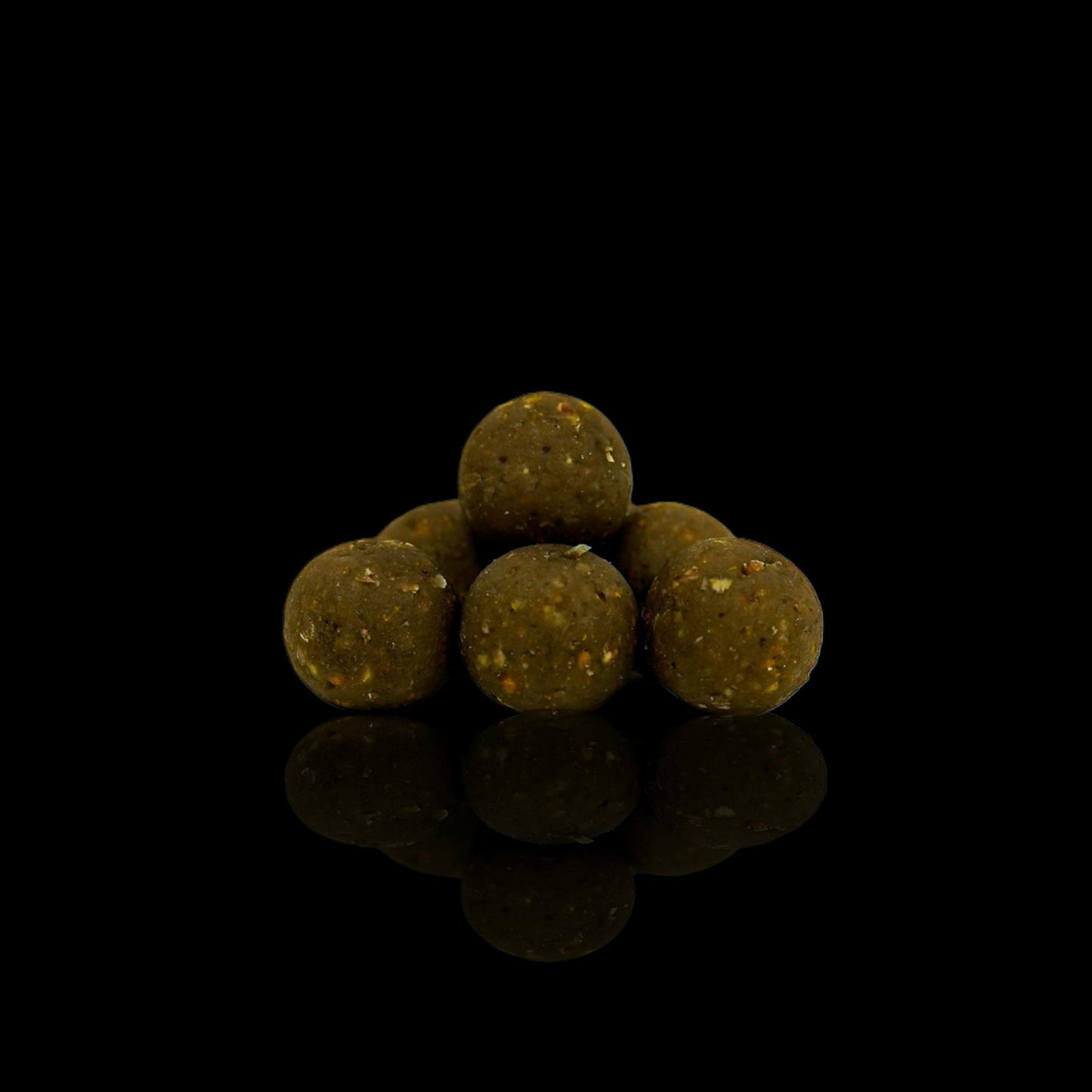 Elevate Baits Garlic Infusion Boilies