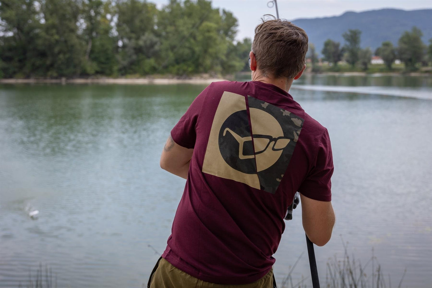 Korda LE Split Tee Burgundy