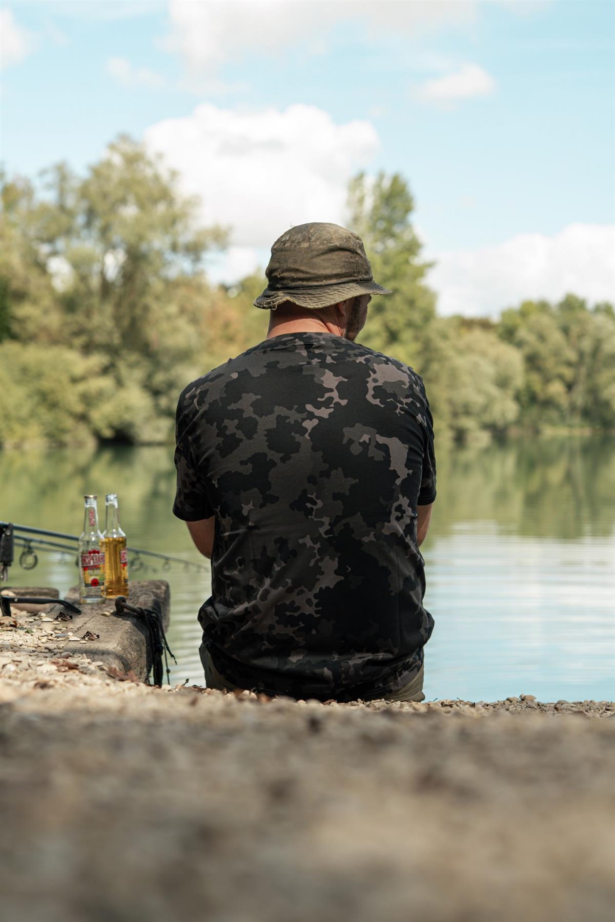 Korda Black Kamo Tee