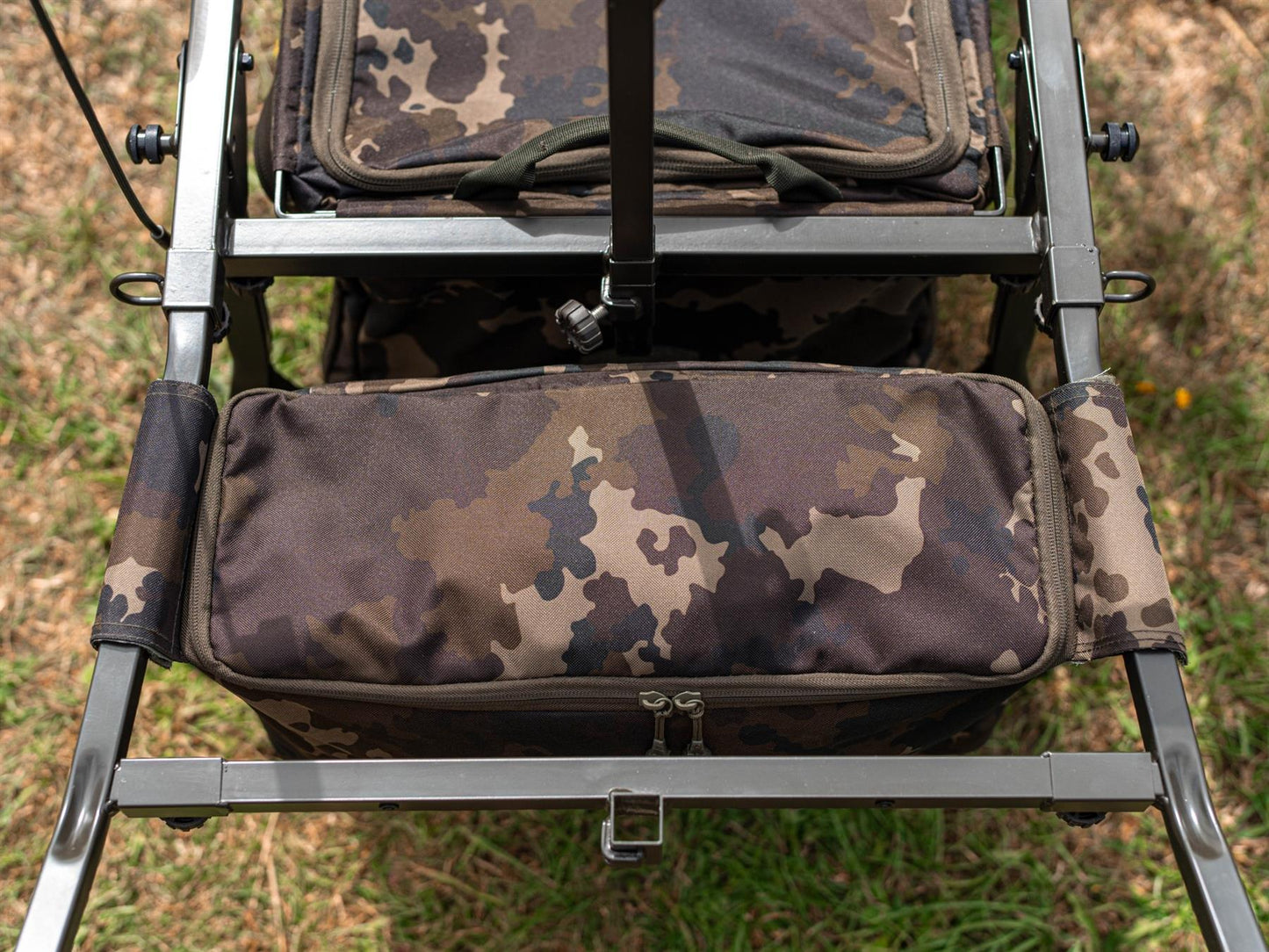 Carp Porter Barrow Tidy Bag Dark Kamo