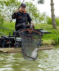 Frenzee FXT Landing Net - Scoop Net
