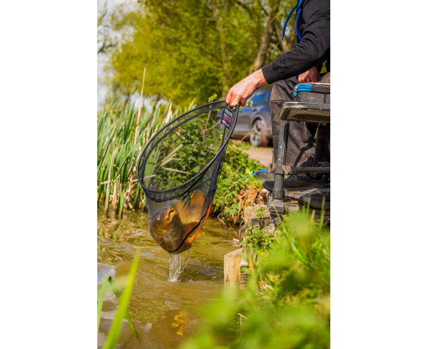 Preston Carbon Hair Mesh Landing Net