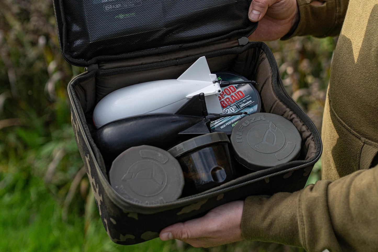 Korda Compac 200 Tackle Pouch Dark Kamo