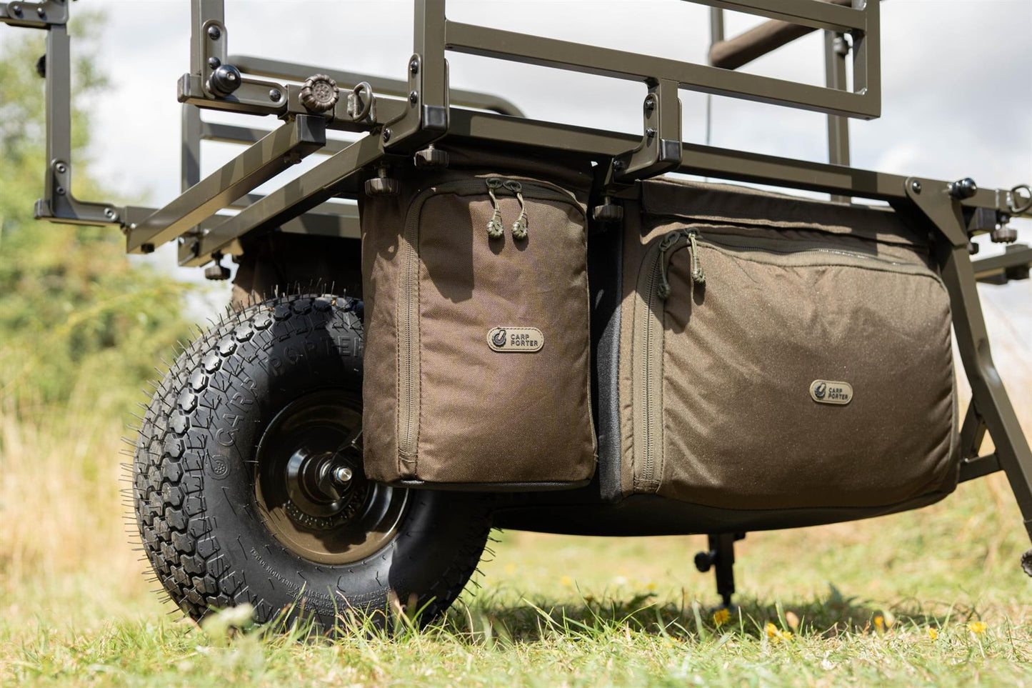 Carp Porter Pannier Green