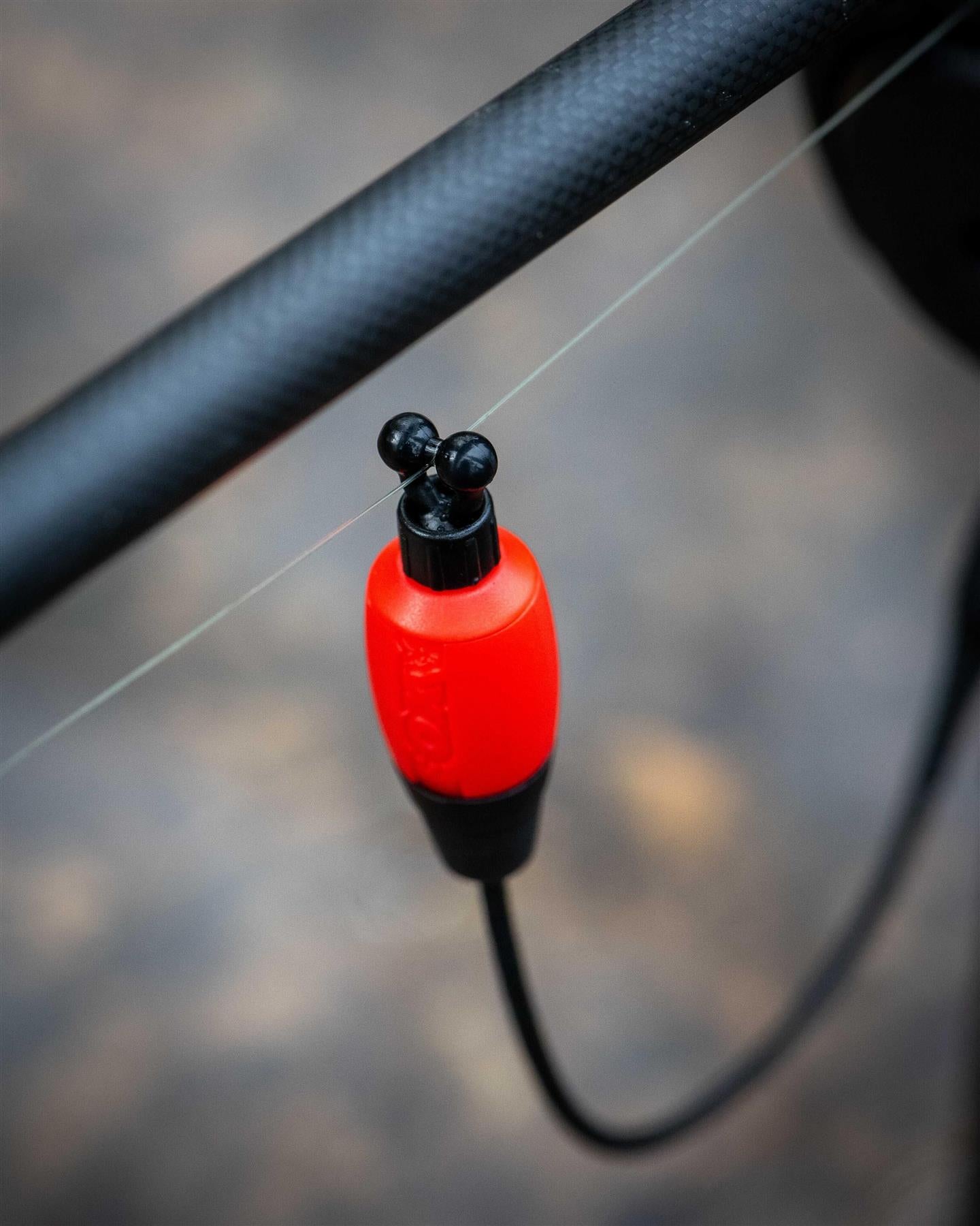 Fox Black Label Dinky Halo Bobbin
