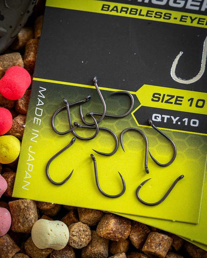 Matrix X6 Carp Pellet Rigger Hook - Eyed Barbless