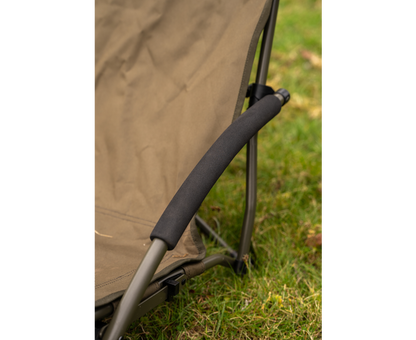 Avid Revolve Low Chair