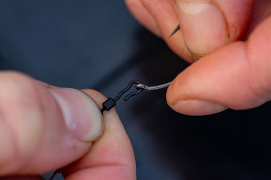 Fox Edges Kwik Change Mini Hook Swivels x10